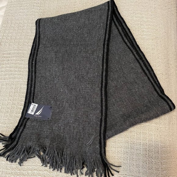 Nautica Gray & Black Wool Blend Scarf - Picture 1 of 8